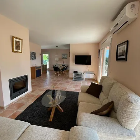 Casa Bosc Apartment